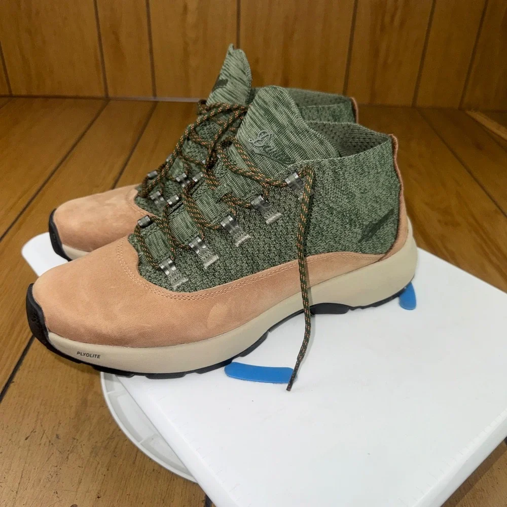 Danner Caprine Kombu Wood Smoke‎ Hiking Boots Mens 9.5 Leather Fabric Upper